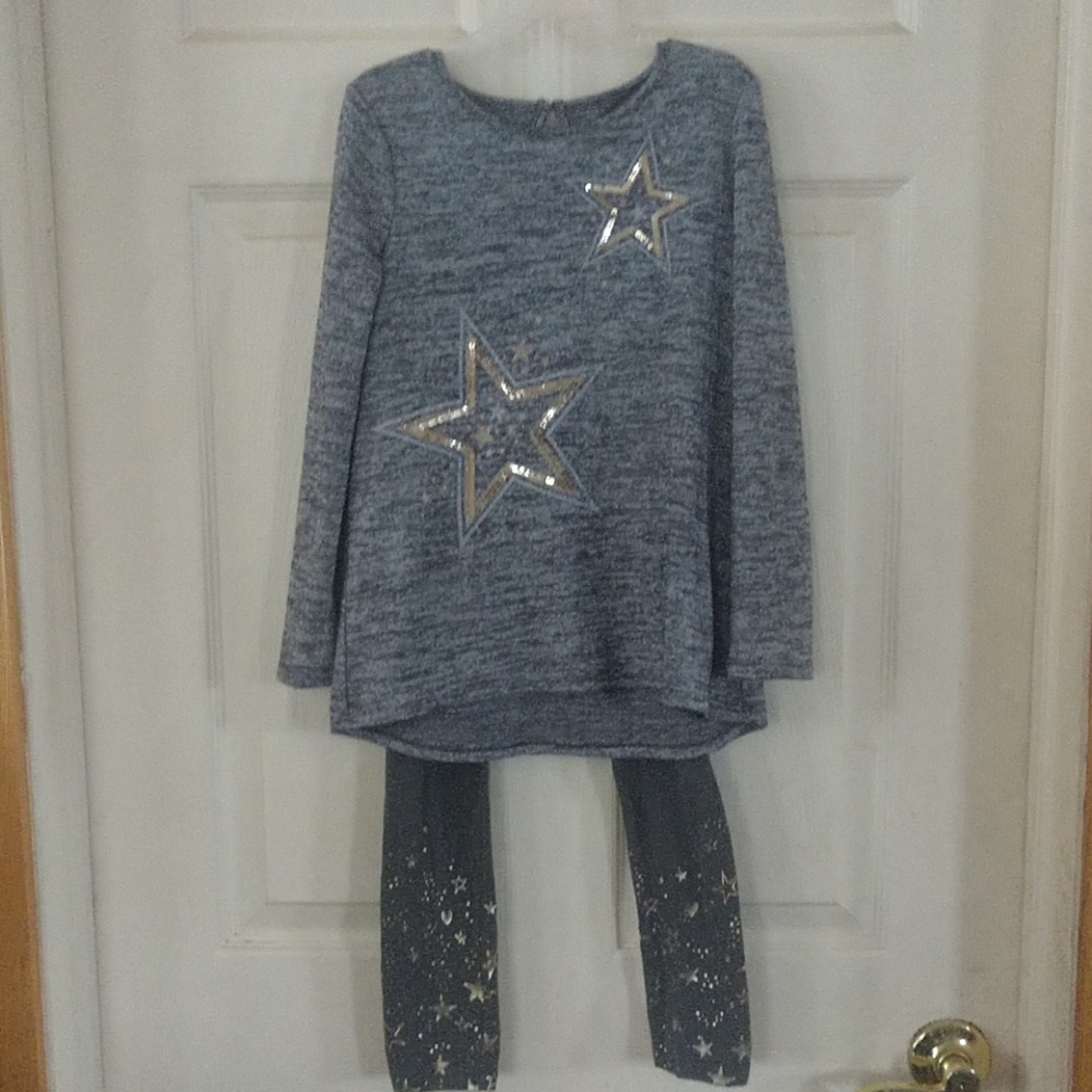 Girl's star top and bottom